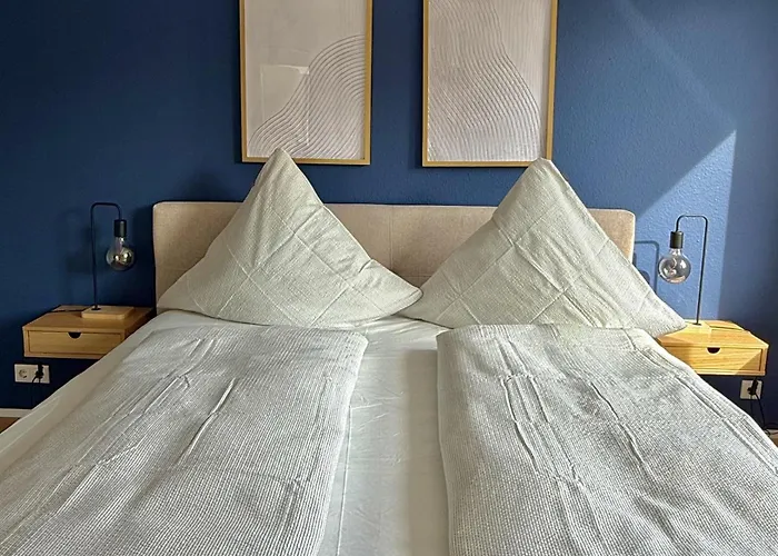 Casa de Férias Neu Renoviertes Apartment Mit 2 Schlafzimmern, Kueche & Waschtrockner - 900 M Zentrum Borken *