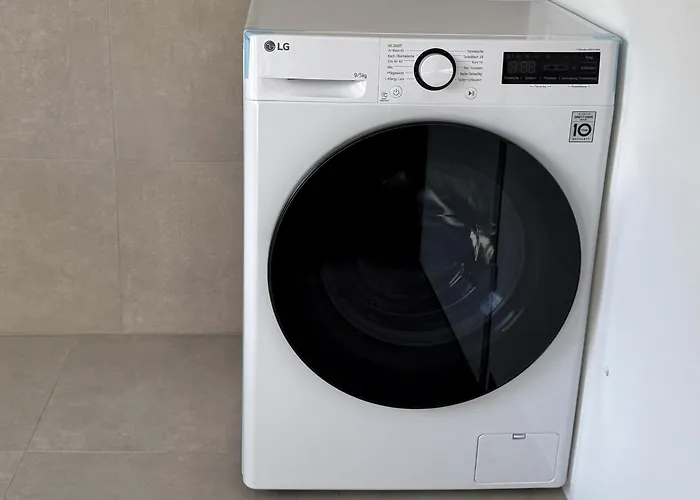 Σπίτι διακοπών Neu Renoviertes Apartment Mit 2 Schlafzimmern, Kueche & Waschtrockner - 900 M Zentrum Borken *