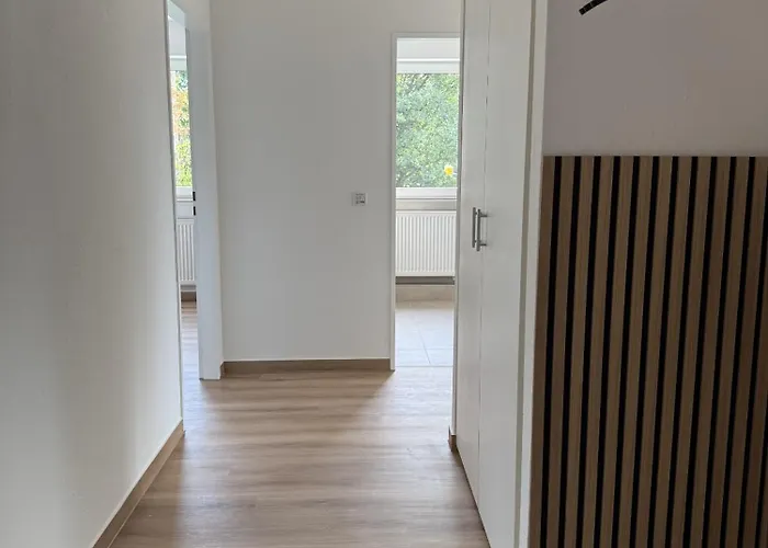 Casa de Férias Neu Renoviertes Apartment Mit 2 Schlafzimmern, Kueche & Waschtrockner - 900 M Zentrum Borken Borken (North Rhine-Westphalia)